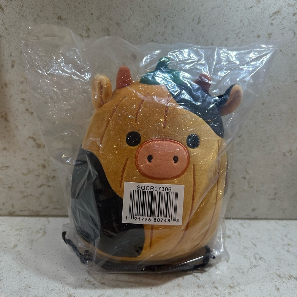 Pumpkin Connor Select Series Squishmallow *BNWT/SEALED*